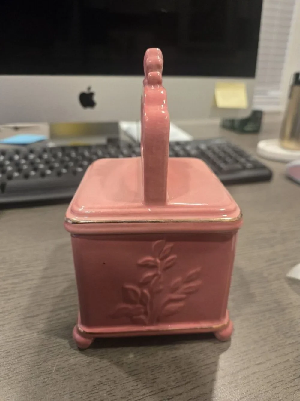 New Pink Ceramic Victoria Bedroom Vanity Storage Jewelry Trinket Box Decor